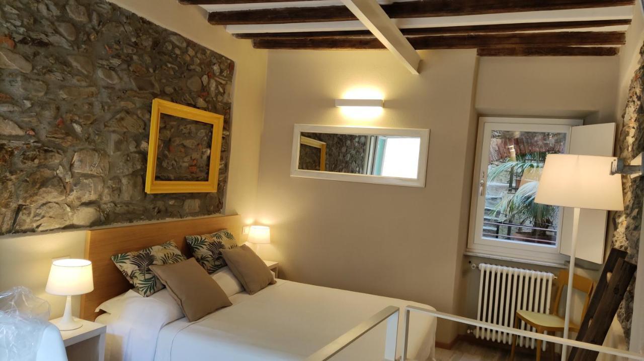 Santa Marta Rooms - Vernazza Eksteriør billede